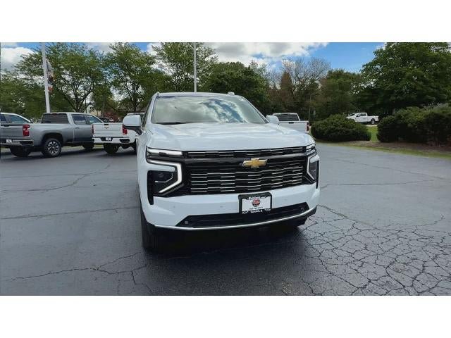 New 2026 Chevrolet Suburban High Country AWD/4WD image 3