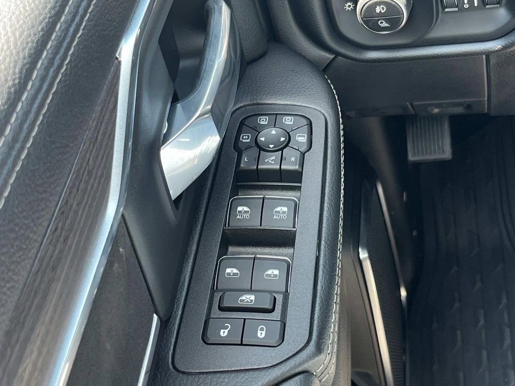 New 2026 RAM 2500 Laramie w/ Sport Appearance Package image 26