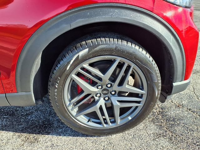 Used 2025 Ford Explorer ST-Line w/ ST-Line Street Pack AWD/4WD image 45