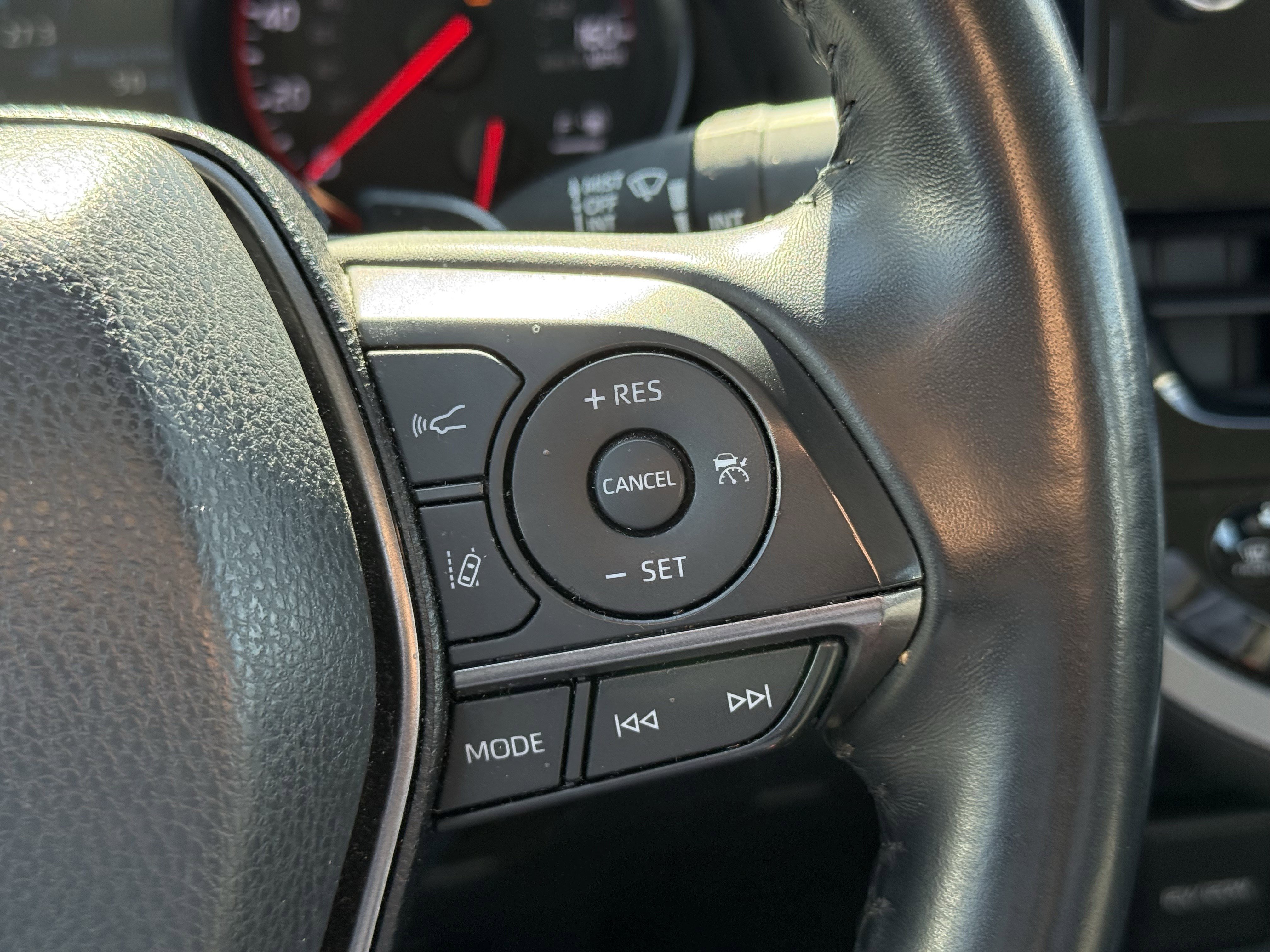 Used 2023 Toyota Camry XSE image 17