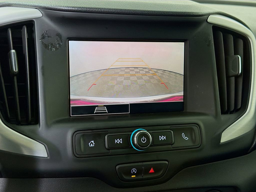 Used 2024 GMC Terrain SLE image 17