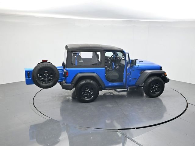Used 2025 Jeep Wrangler Sport AWD/4WD image 44