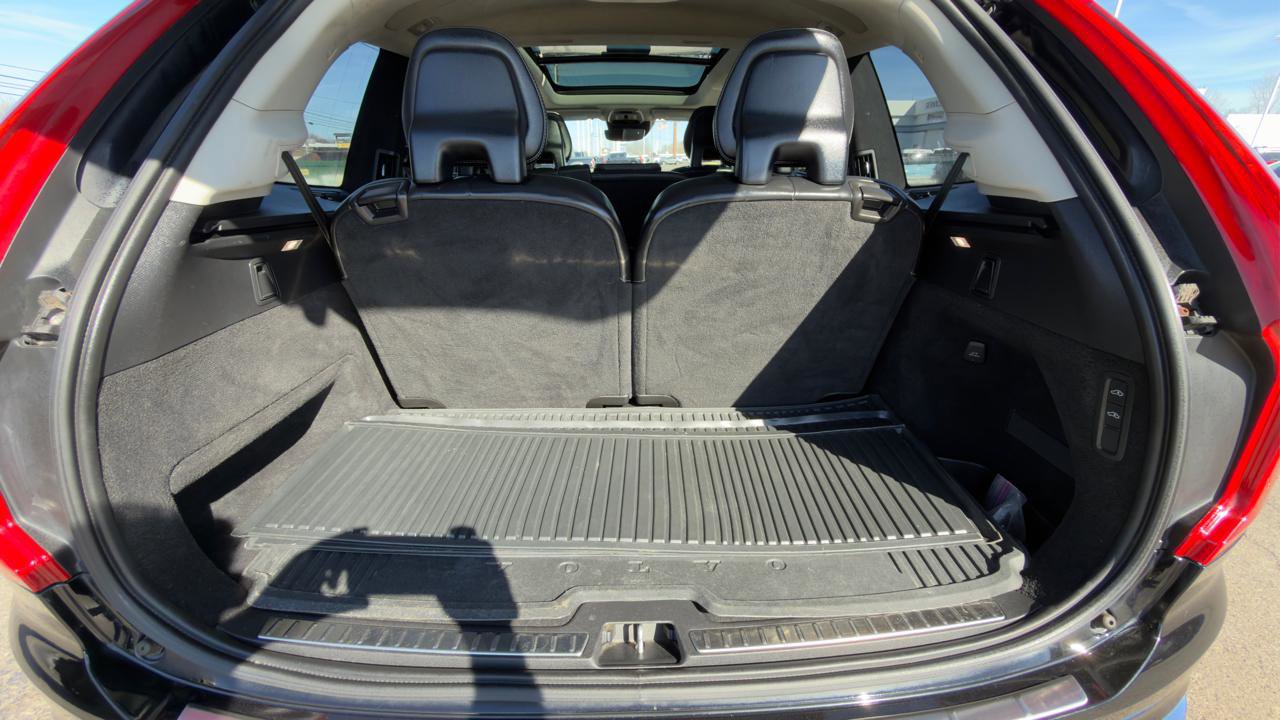 Used 2018 Volvo XC90 T8 Inscription w/ Luxury Package image 49