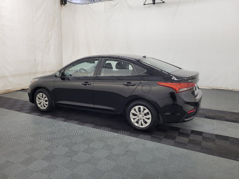 Used 2019 Hyundai Accent SE FWD image 3