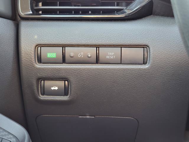 Used 2024 Nissan Sentra SV FWD image 13