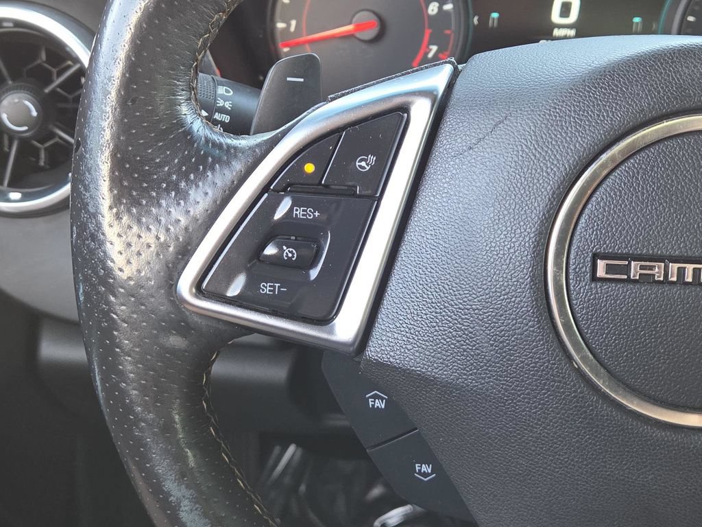 Used 2018 Chevrolet Camaro SS RWD image 29