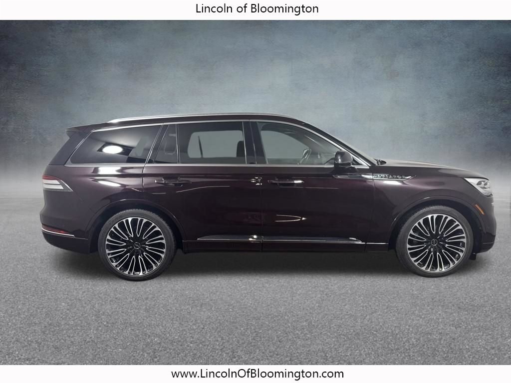 Certified 2023 Lincoln Aviator Black Label w/ Dynamic Handling Package AWD/4WD image 9