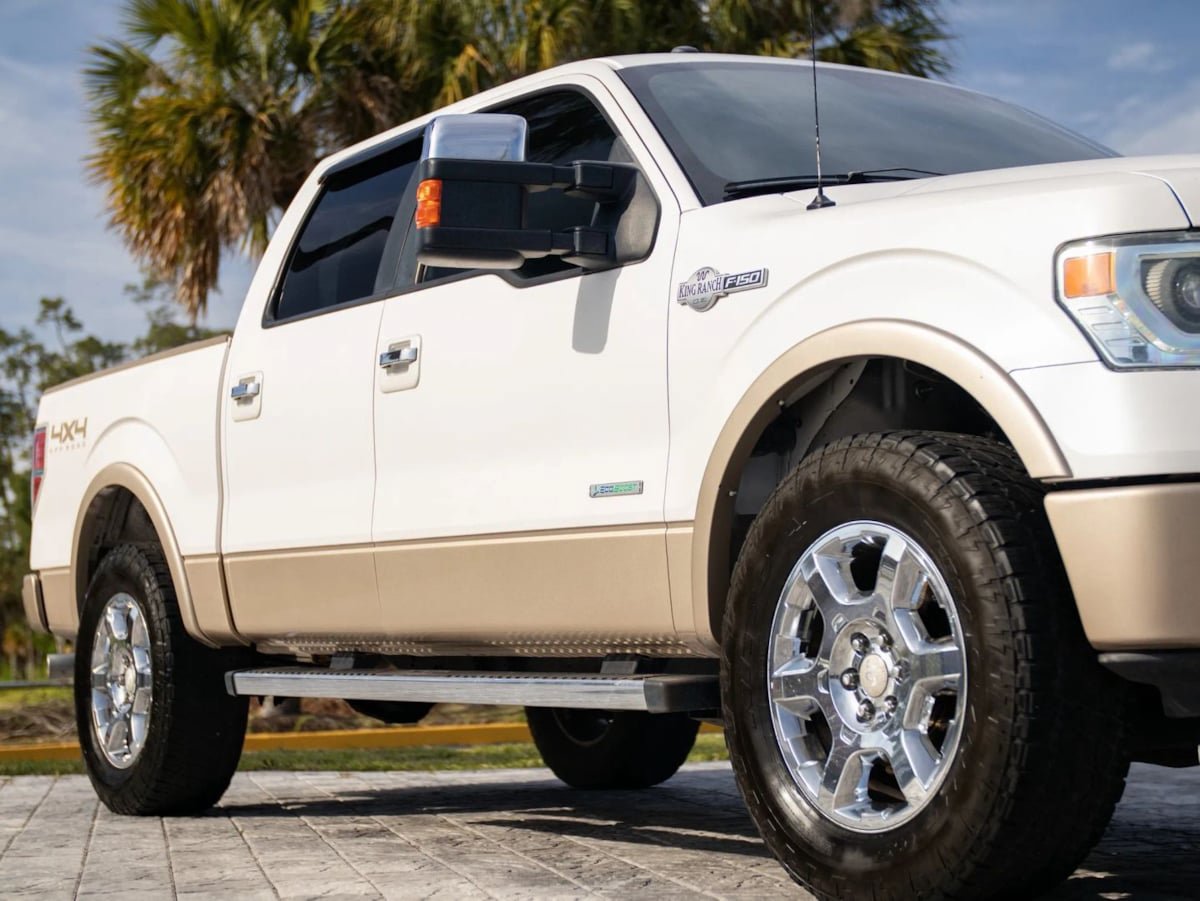 Used 2013 Ford F150 King Ranch w/ King Ranch Luxury Pkg AWD/4WD image 3
