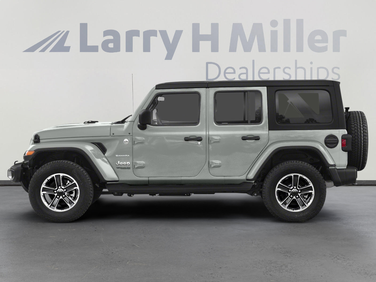 Used 2018 Jeep Wrangler Unlimited Sahara AWD/4WD image 3