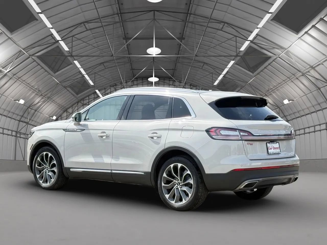 Used 2021 Lincoln Nautilus Reserve image 5