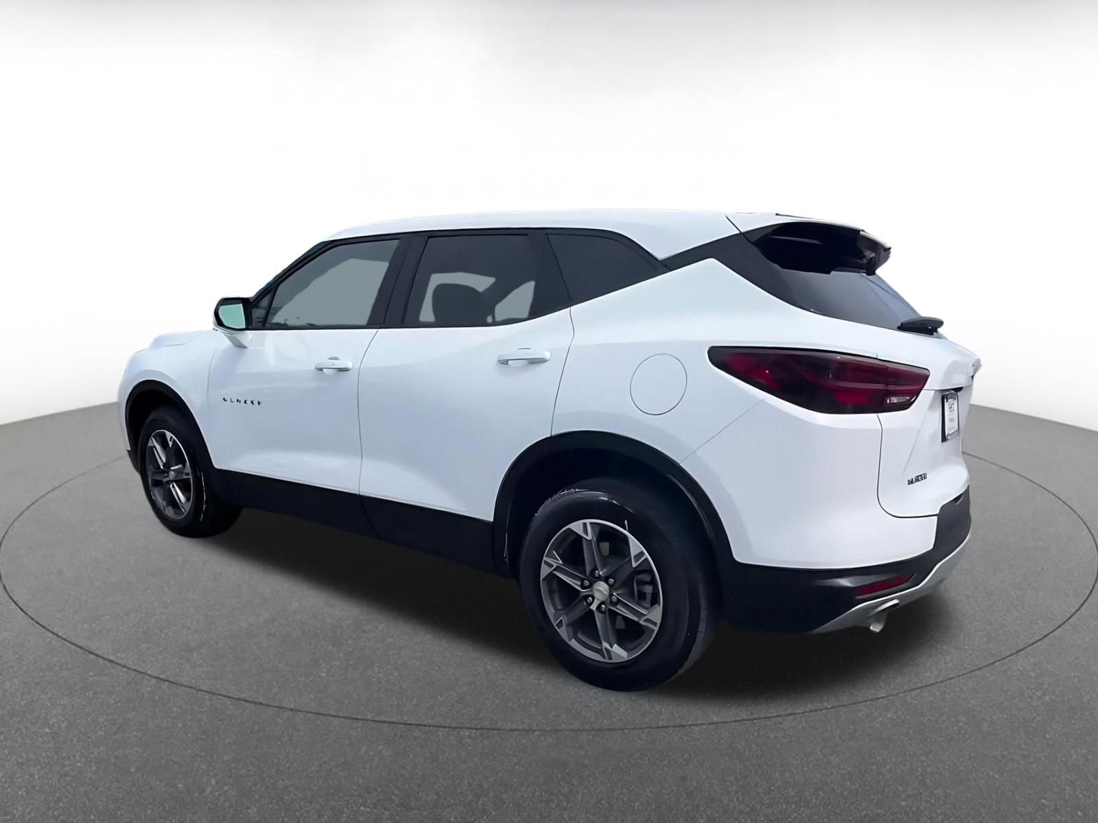 Used 2025 Chevrolet Blazer LT image 10