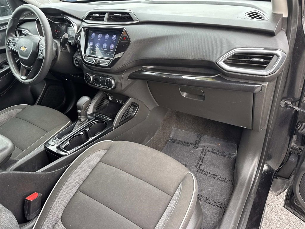 Used 2023 Chevrolet TrailBlazer LT w/ Convenience Package image 28