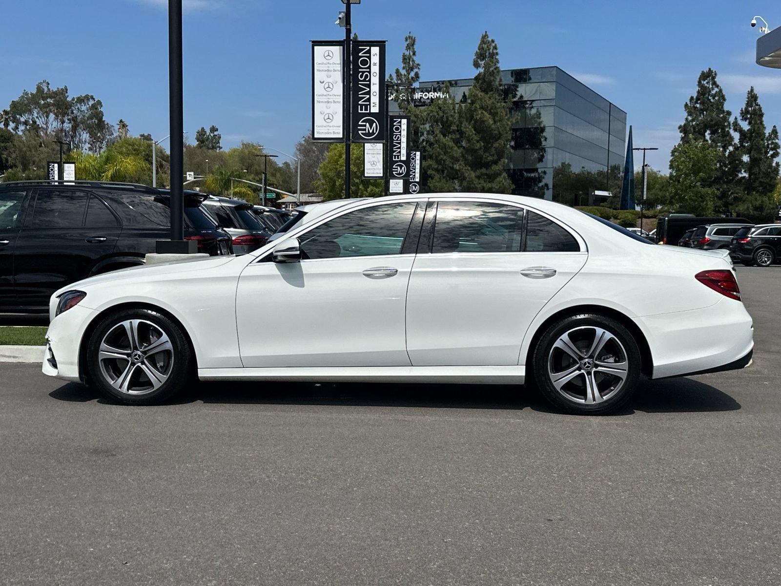 Used 2020 Mercedes-Benz E 350 Sedan image 6