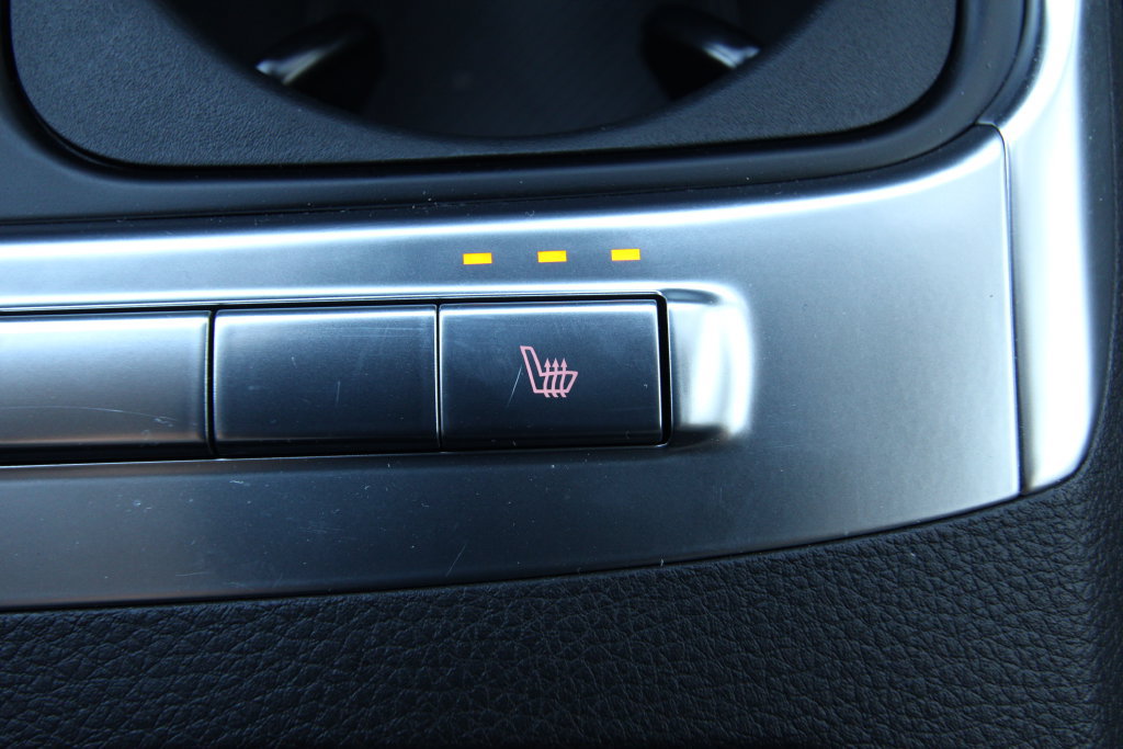 Used 2026 Kia Carnival EX FWD image 13