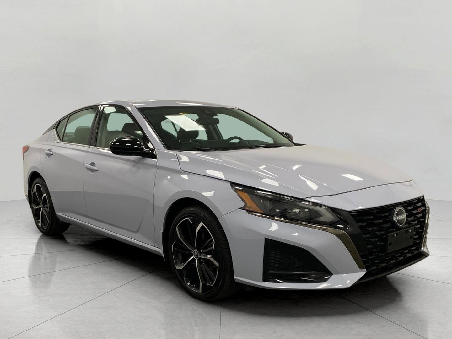 Used 2024 Nissan Altima 2.5 SR w/ SR Premium Package