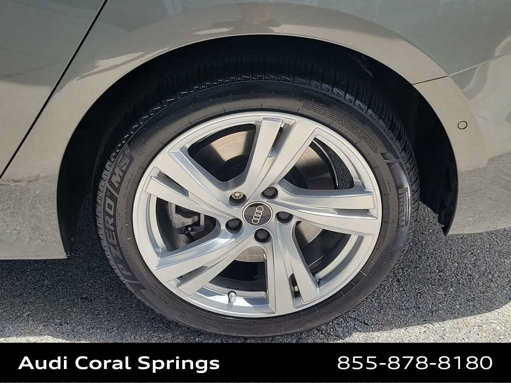 Certified 2025 Audi A5 2.0T Premium w/ Convenience Package AWD/4WD image 16