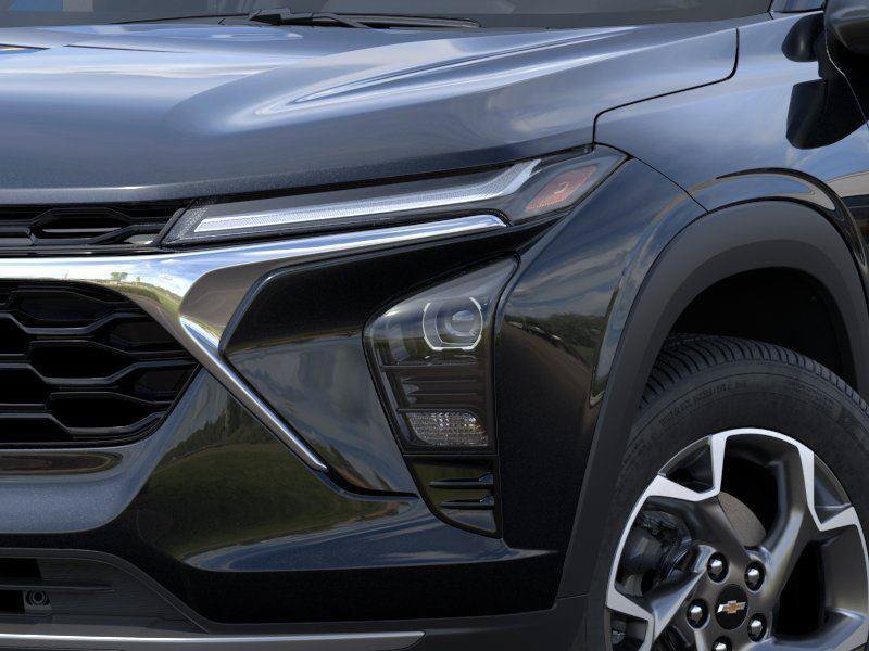 New 2026 Chevrolet Trax LT w/ LT Convenience Package FWD image 10