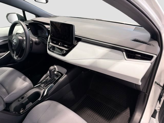 Certified 2025 Toyota Corolla SE w/ Convenience Package image 23