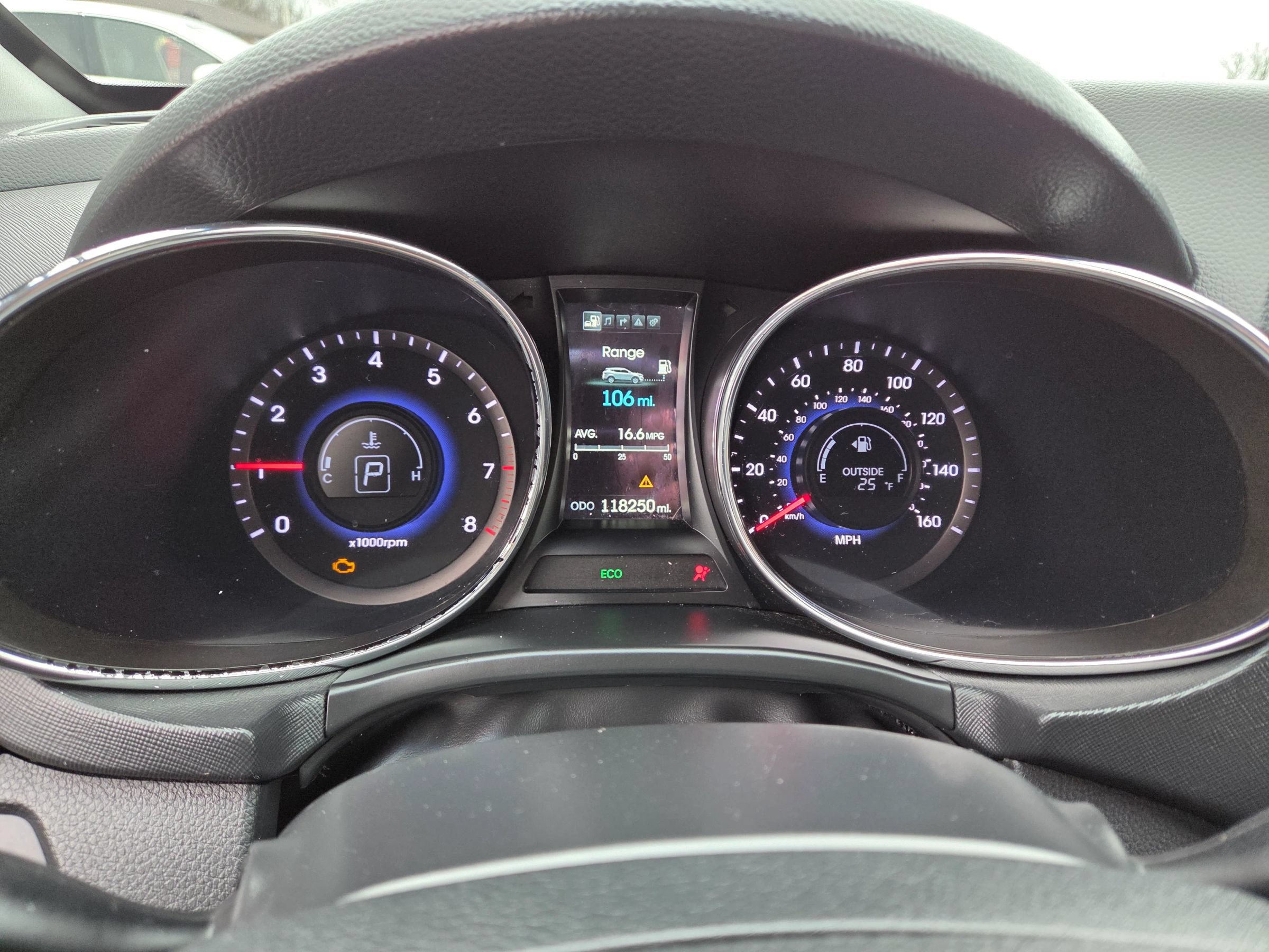 Used 2014 Hyundai Santa Fe Sport 2.0T w/ Technology Package 05 FWD image 26