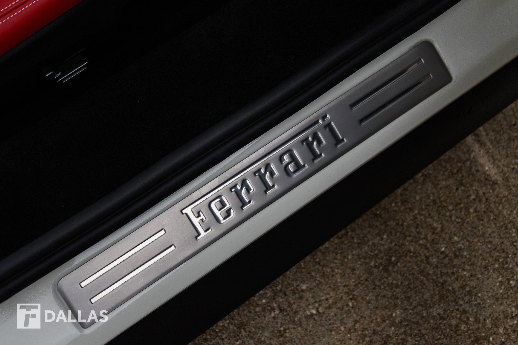 Used 2024 Ferrari 296 GTS RWD image 34