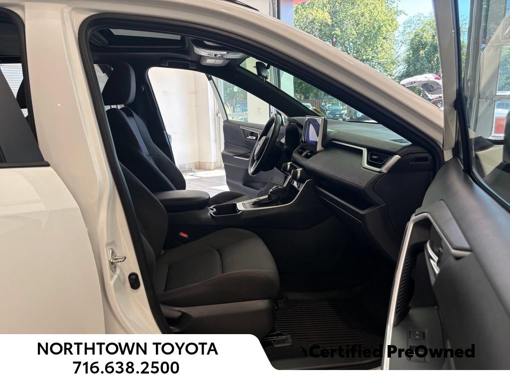 Used 2023 Toyota RAV4 SE w/ Weather & Moonroof Package AWD/4WD image 21
