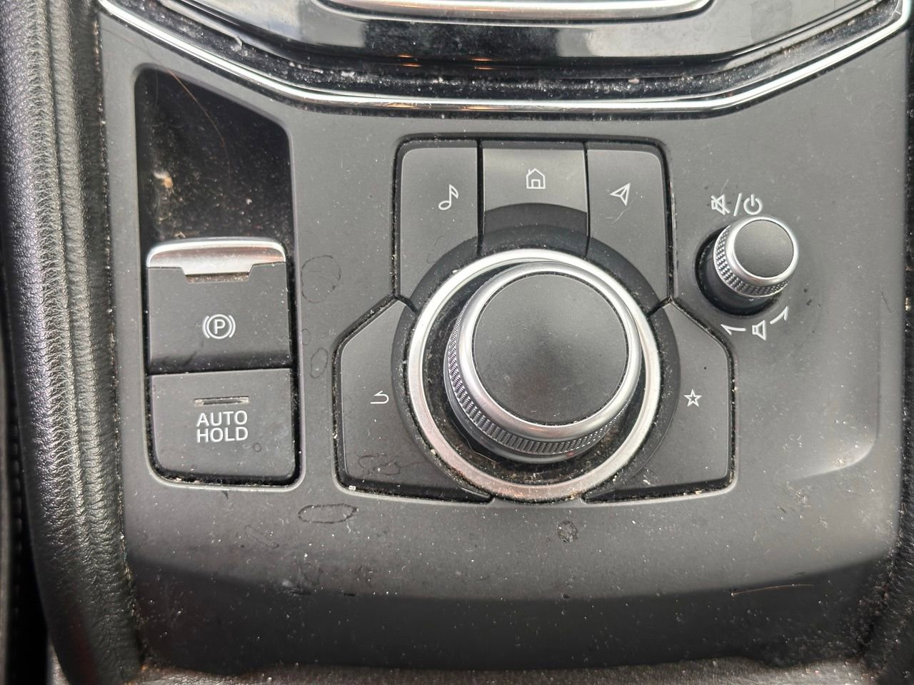 Used 2021 MAZDA CX-5 Touring image 28