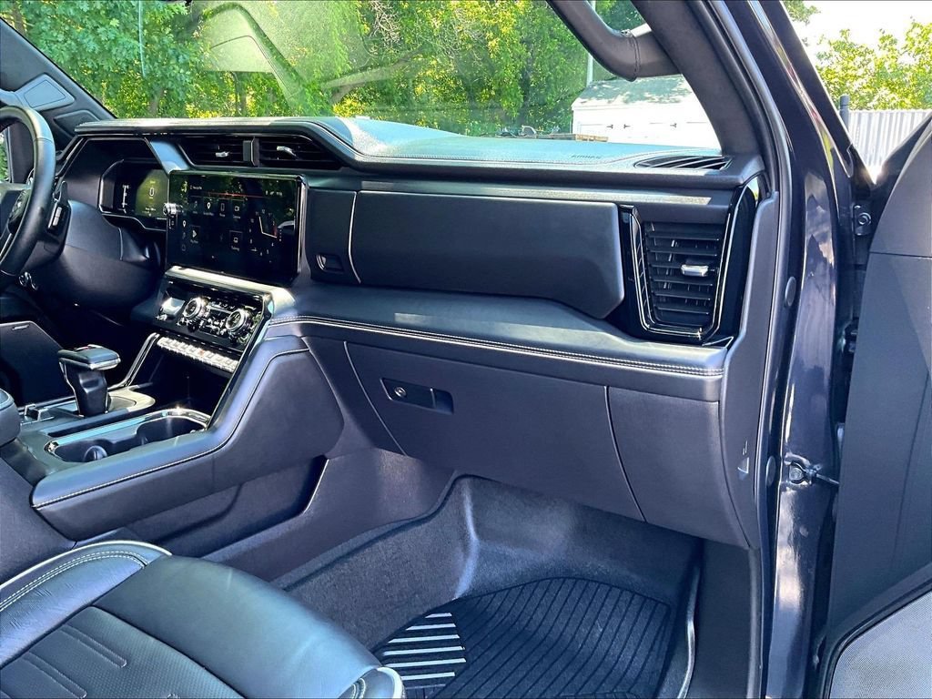 Used 2026 GMC Sierra 1500 AT4X w/ AT4X AEV Edition AWD/4WD image 13