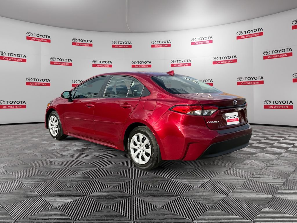 Certified 2024 Toyota Corolla LE image 5
