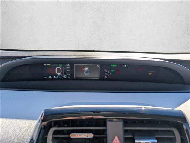 Used 2016 Toyota Prius Two image 10