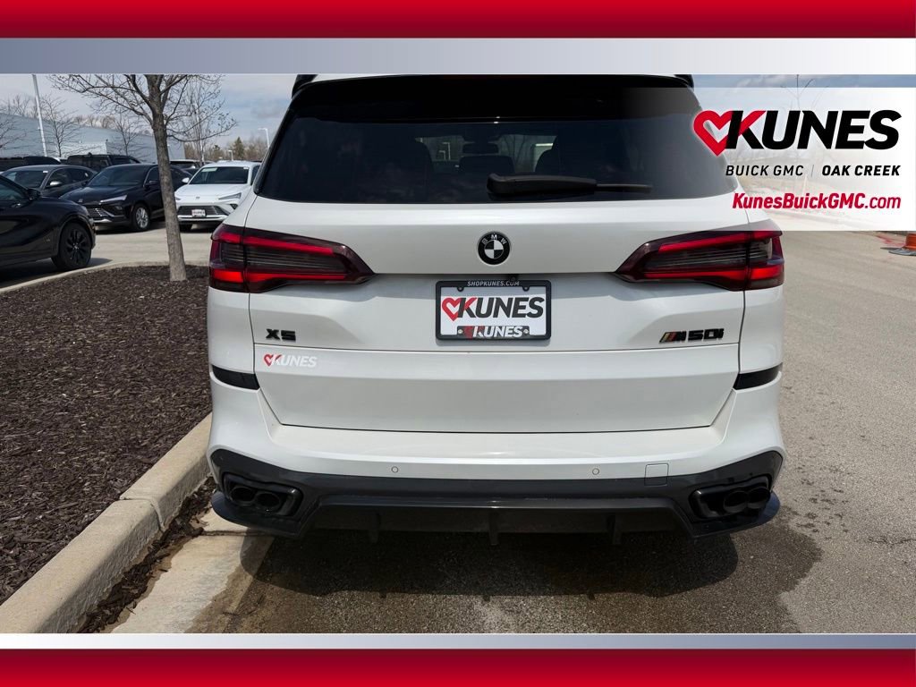Used 2022 BMW X5 M50i image 8