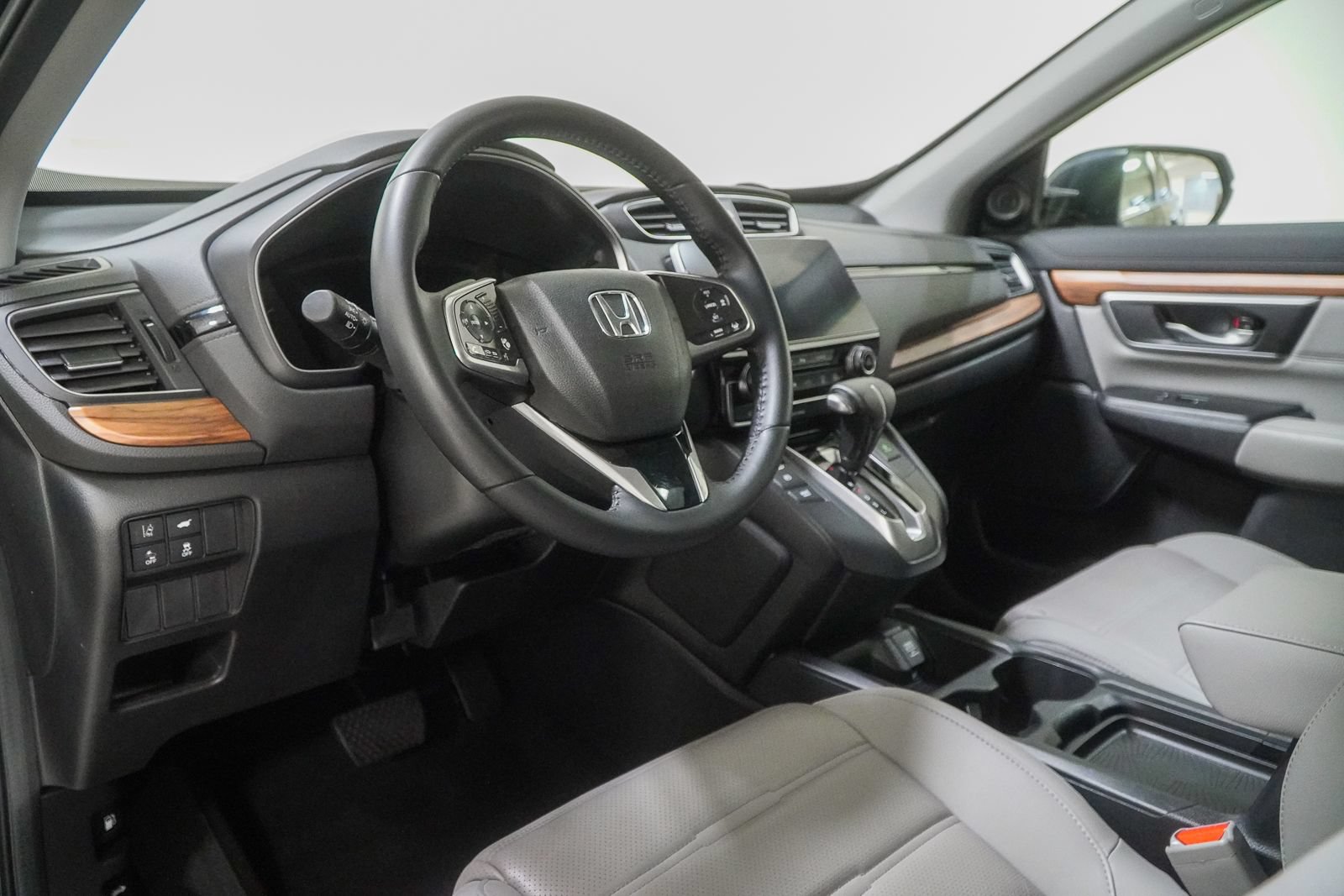 Used 2018 Honda CR-V Touring image 20
