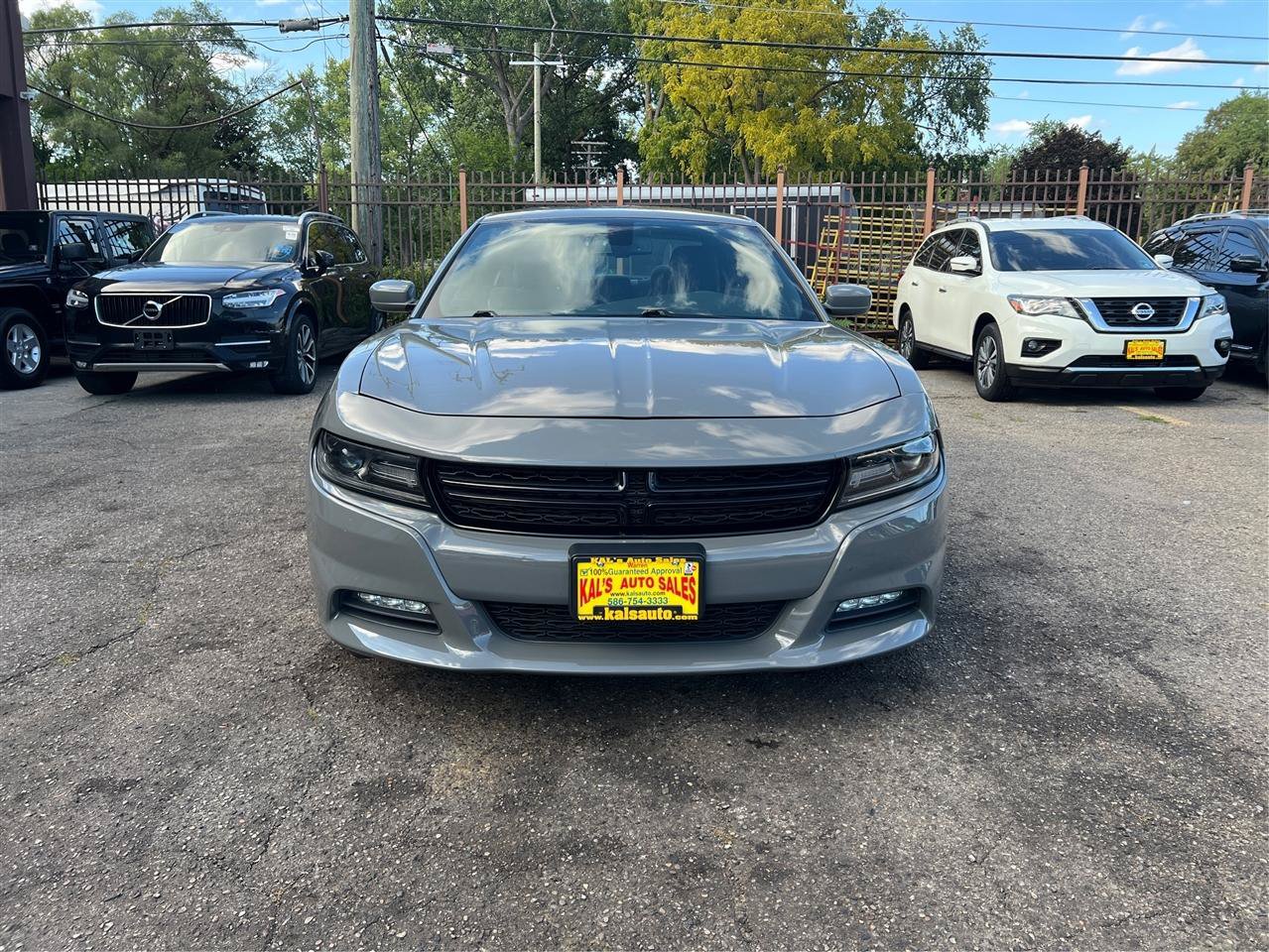 Used 2018 Dodge Charger SXT Plus RWD image 13