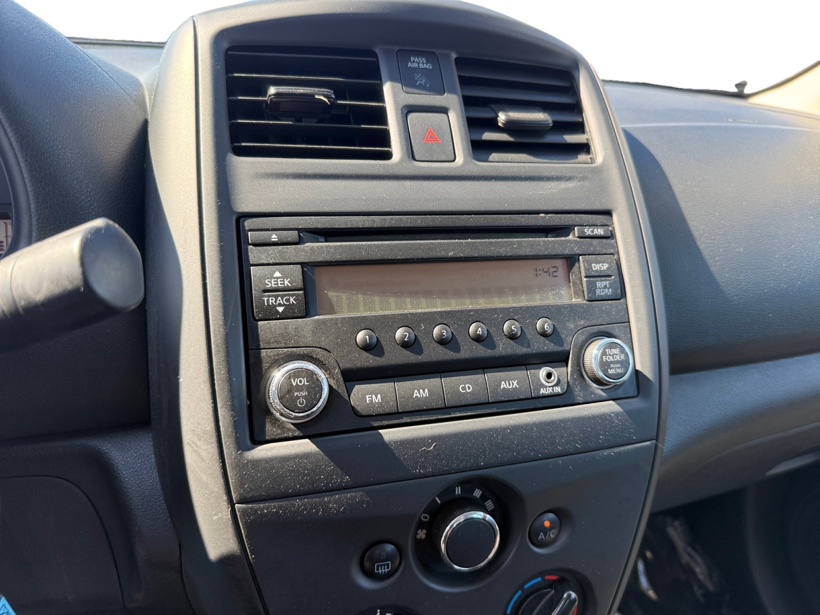 Used 2017 Nissan Versa S FWD image 12