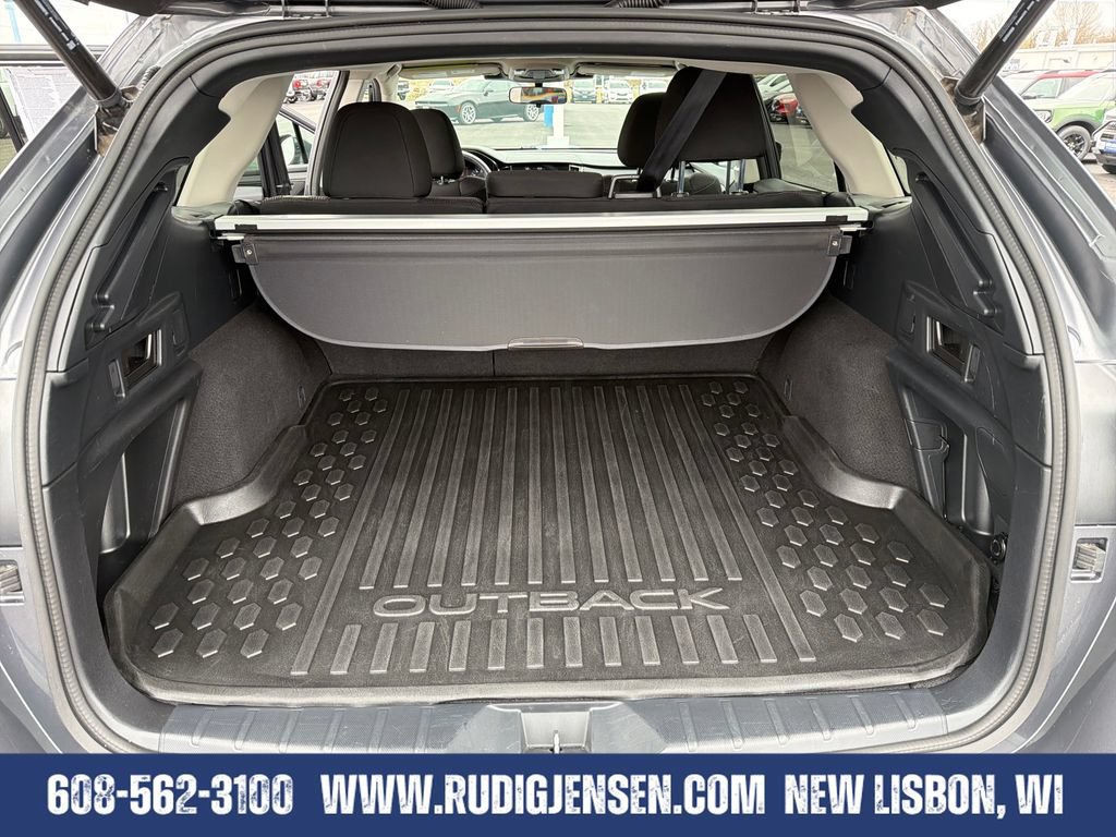 Used 2024 Subaru Outback Premium AWD/4WD image 21
