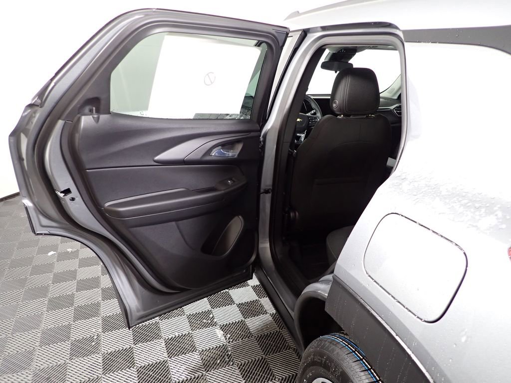 New 2026 Chevrolet TrailBlazer LT w/ LT Cold Weather Package image 24