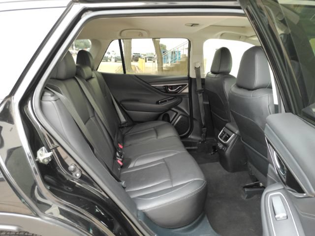 Used 2020 Subaru Outback Limited AWD/4WD image 25