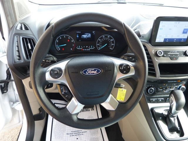 Used 2022 Ford Transit Connect XLT image 32