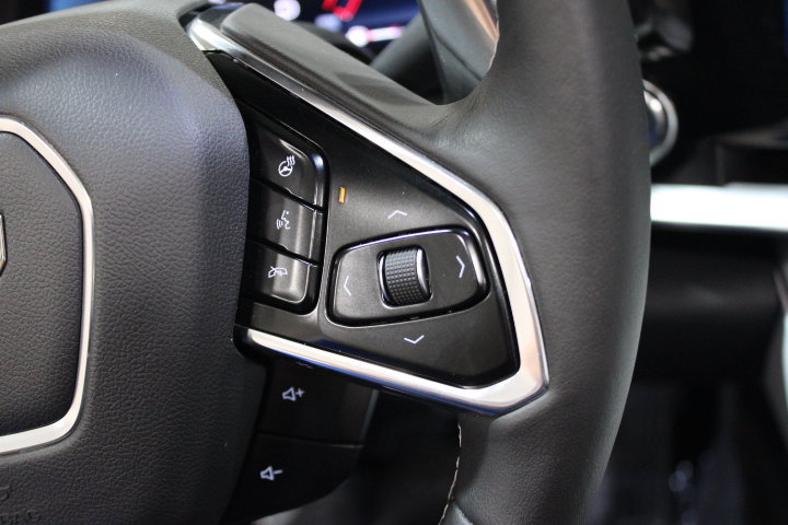 Used 2024 Chevrolet Corvette Stingray Preferred Conv w/ Z51 Performance Package RWD image 38