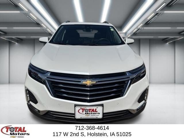 Used 2022 Chevrolet Equinox Premier AWD/4WD image 3