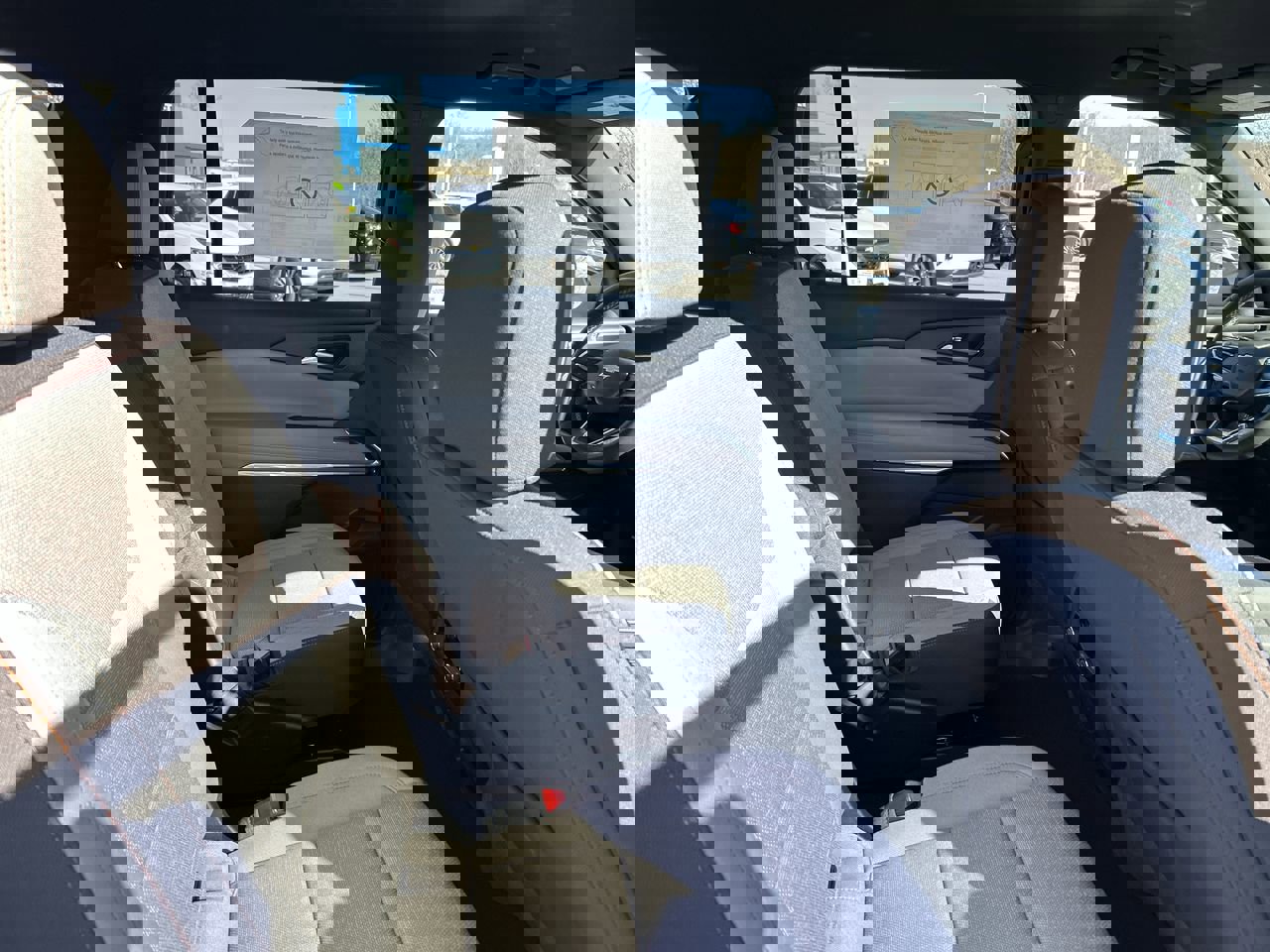 New 2026 Chevrolet Traverse LT image 17