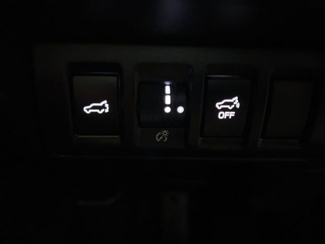 Certified 2025 Subaru Outback Onyx Edition image 46