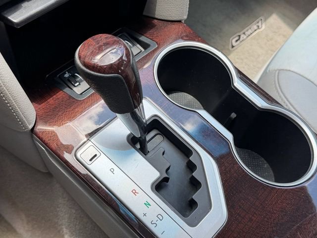 Used 2013 Toyota Camry XLE w/ Leather Pkg FWD image 24