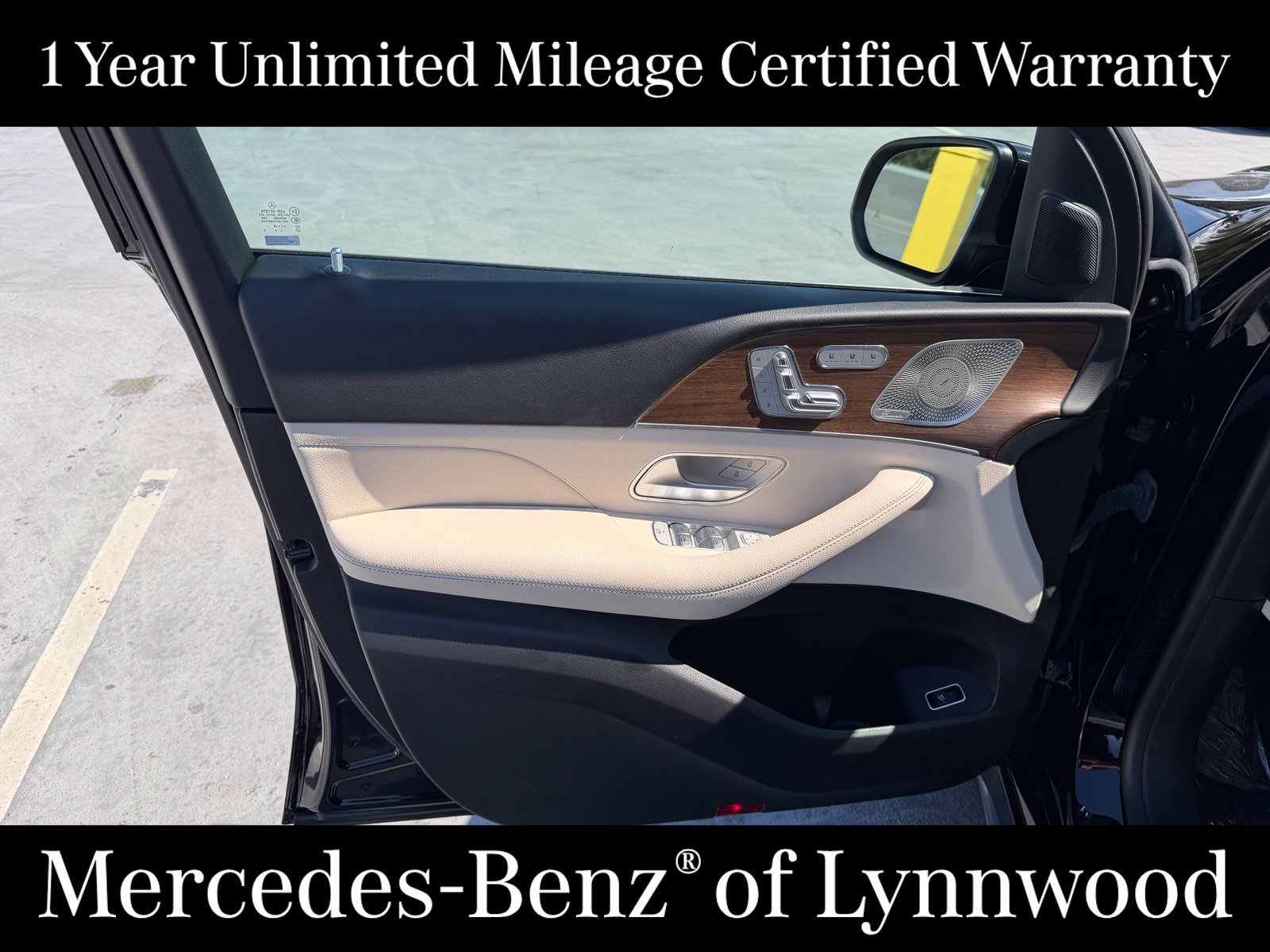 Used 2024 Mercedes-Benz GLE 350 4MATIC image 11