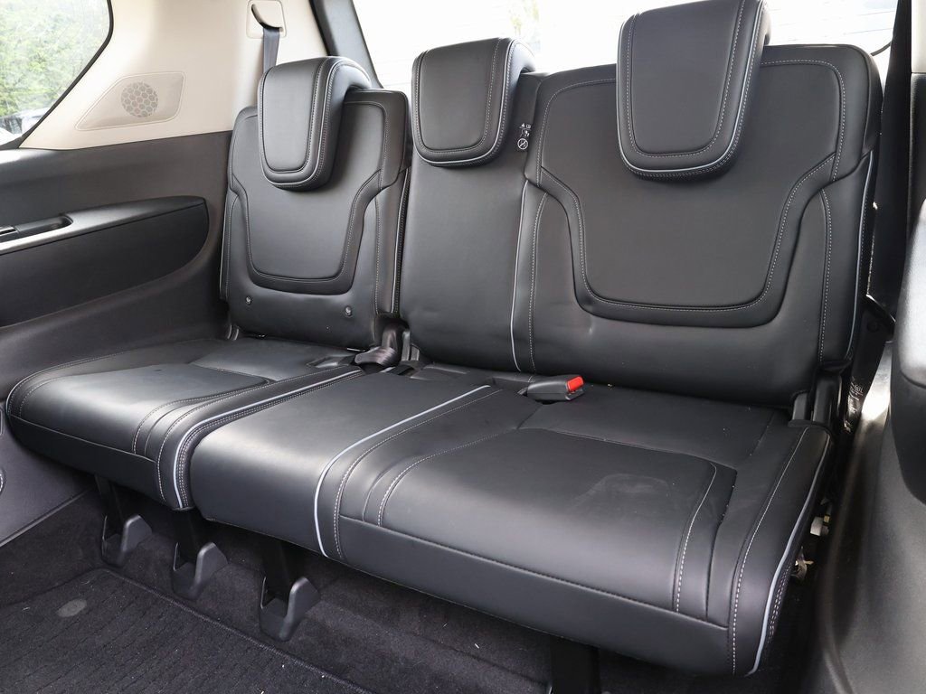 Certified 2025 INFINITI QX80 Luxe image 24