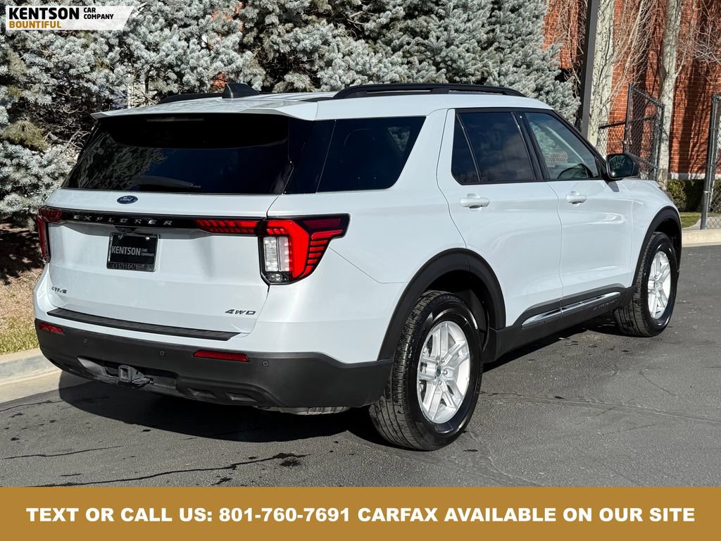 Used 2025 Ford Explorer Active image 7