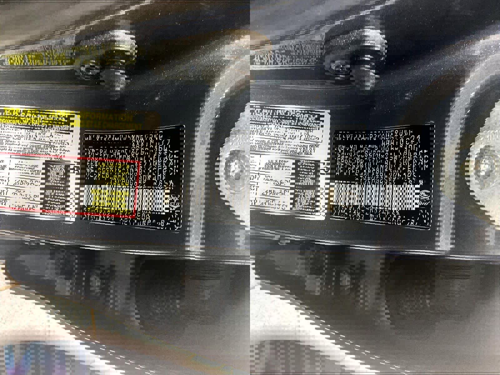 Used 2017 Toyota Corolla XSE w/ Carpet Mat Package (TMS) FWD image 36