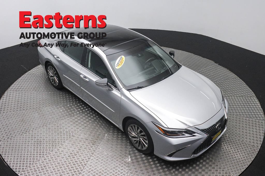 Used 2019 Lexus ES 350 Ultra Luxury w/ Accessory Package FWD image 3