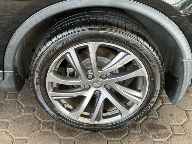 Used 2017 INFINITI QX50 AWD w/ Premium Plus Package image 6