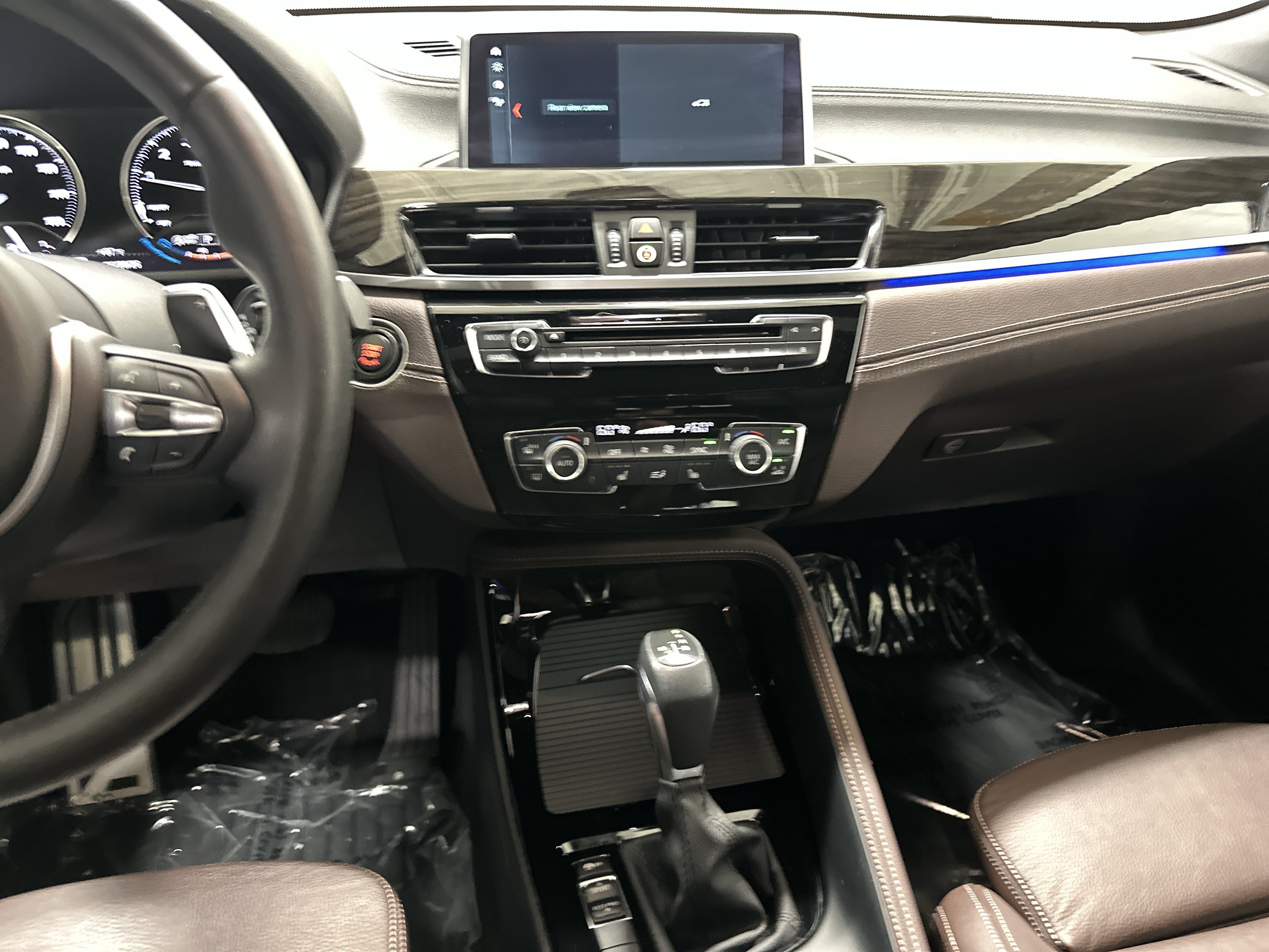 Used 2018 BMW X2 xDrive28i w/ M SportX Package AWD/4WD image 30