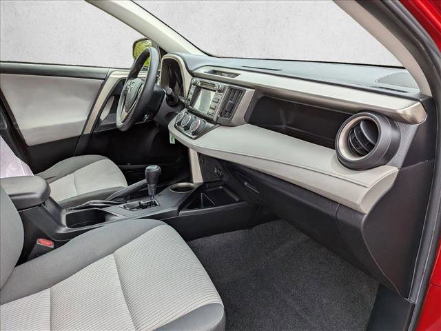 Used 2015 Toyota RAV4 LE FWD image 19